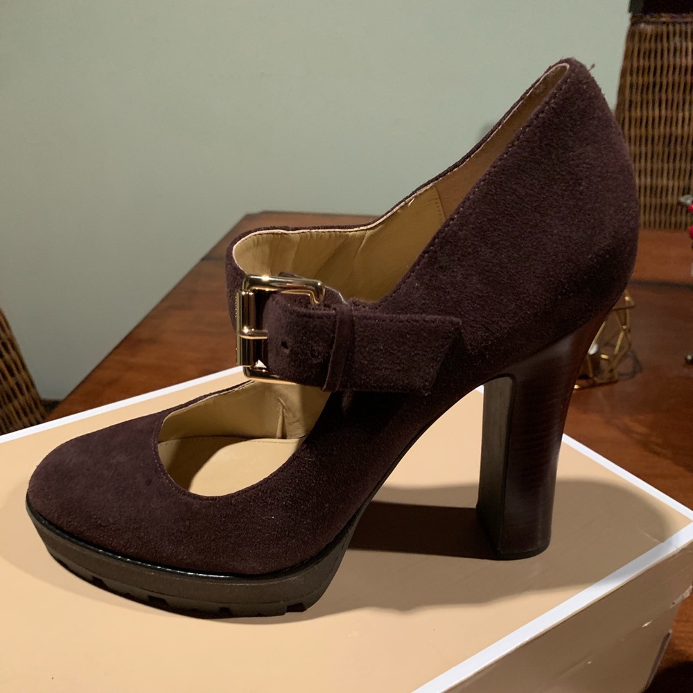 Micheal Kors Brown chunky heel